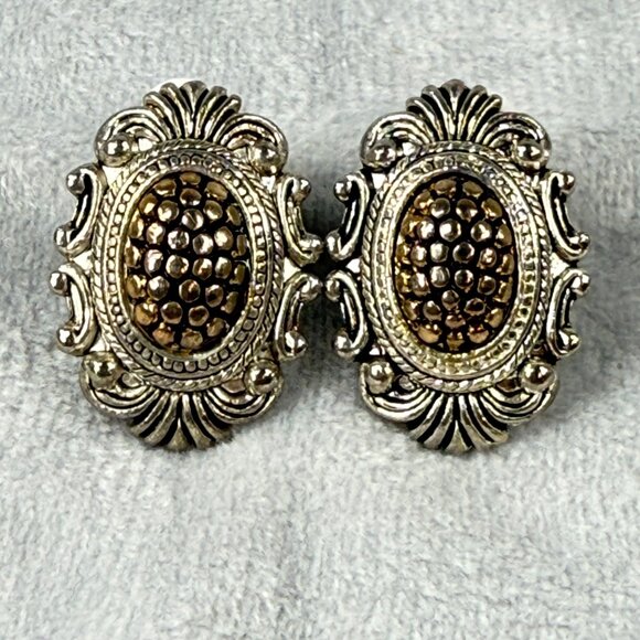 Vintage Ornate Silver & Gold-Tone Clip-On Earrings Women Classic Textured Design - Picture 16 of 16